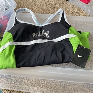 Black and lime green NWT size 10 Nike swim suit